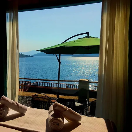 Metto بوزبورون