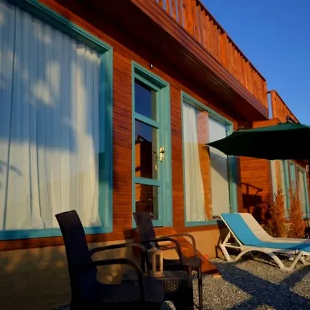 Metto بوزبورون