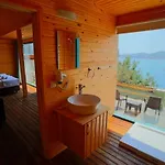 Hotel Metto *